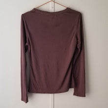 Load image into Gallery viewer, Solitaire L/S Suede Detail Blouse - Size M
