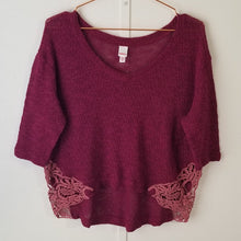 Load image into Gallery viewer, Bongo Slouchy Lace Sweater - Size M
